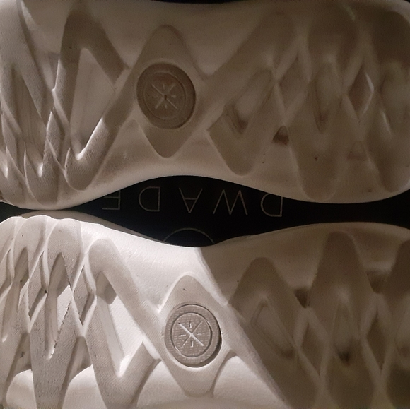 Dwyane Wade Li ning Essense Men's shoes size 9.5 - Picture 4 of 4